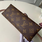 Louis Vuitton LOCKY BB Bag